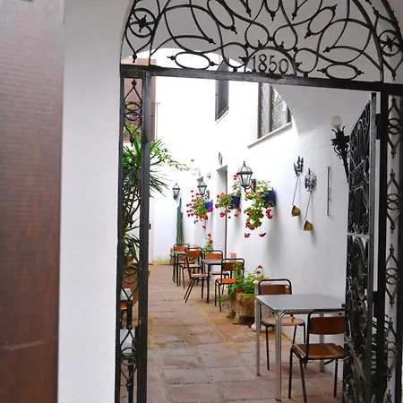 Hotel Marisa 2*