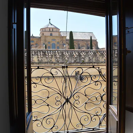 Marisa Hotel 2*