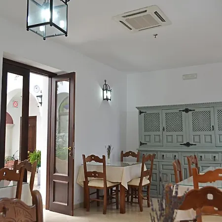 Marisa Hotel 2*