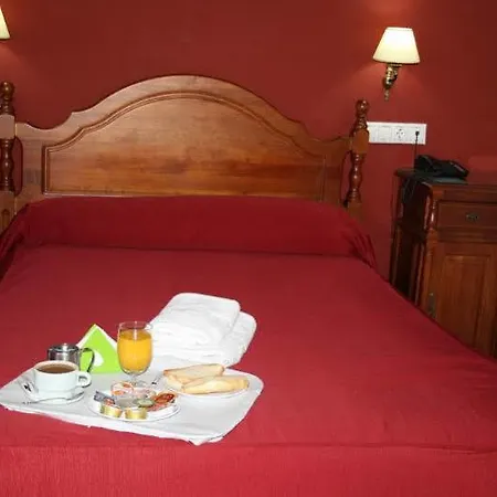 Marisa Hotel 2*